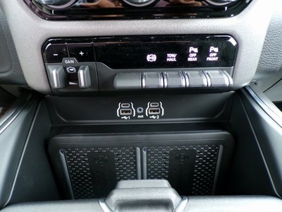 2026 RAM Ram 3500 RAM 3500 BIG HORN CREW CAB 4X4 8' BOX