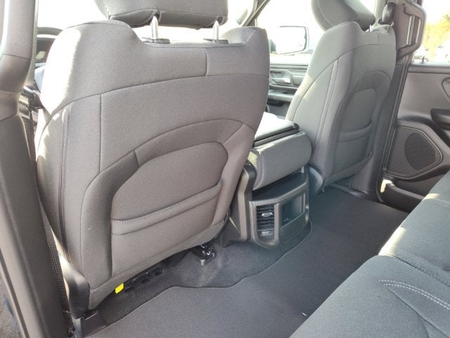 2027 RAM Ram 1500 RAM 1500 EXPRESS CREW CAB 4X4 5'7' BOX