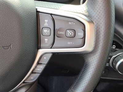2027 RAM Ram 1500 RAM 1500 EXPRESS CREW CAB 4X4 5'7' BOX
